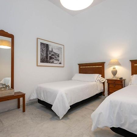Hotel Tugasa Casa Palacio Medina Sidonia Екстериор снимка