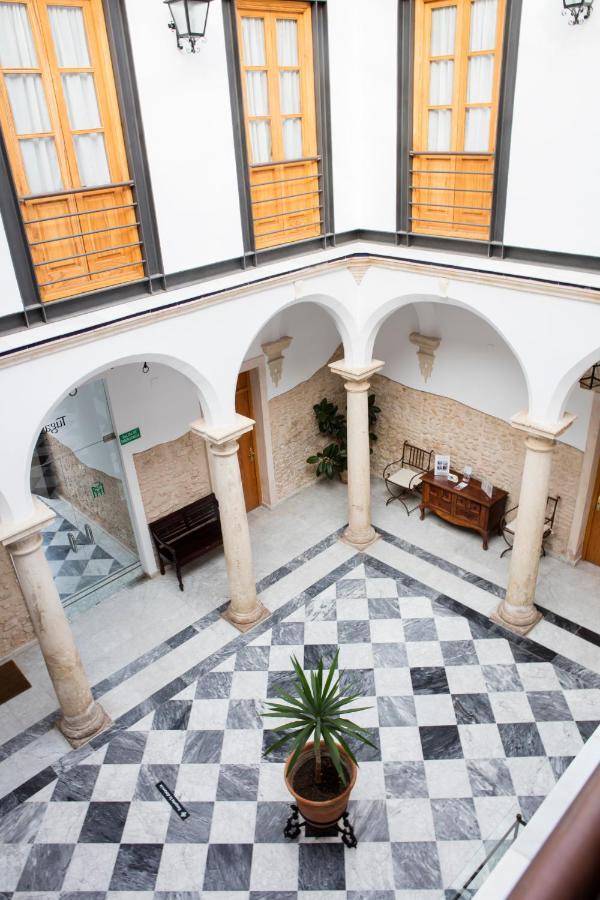 Hotel Tugasa Casa Palacio Medina Sidonia Екстериор снимка