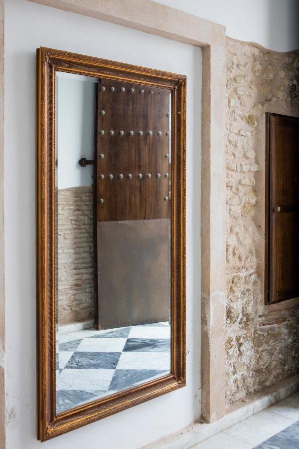 Hotel Tugasa Casa Palacio Medina Sidonia Екстериор снимка