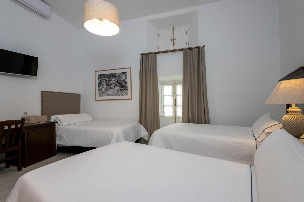 Hotel Tugasa Casa Palacio Medina Sidonia Екстериор снимка