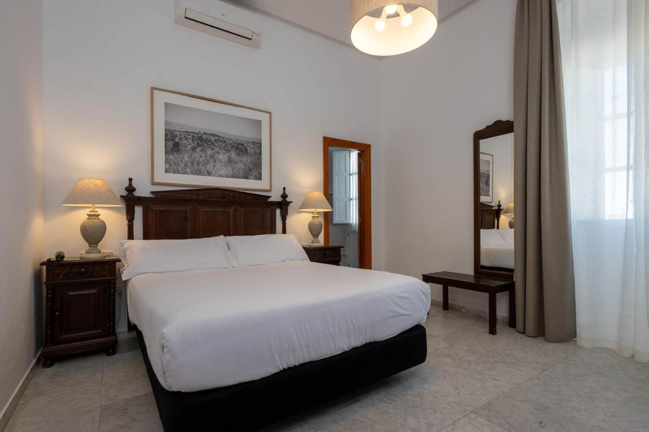 Hotel Tugasa Casa Palacio Medina Sidonia Екстериор снимка