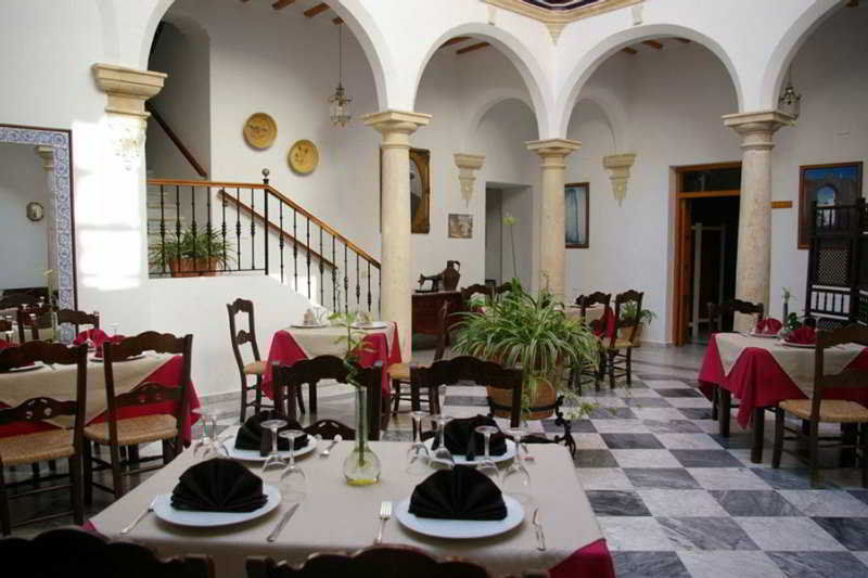 Hotel Tugasa Casa Palacio Medina Sidonia Екстериор снимка